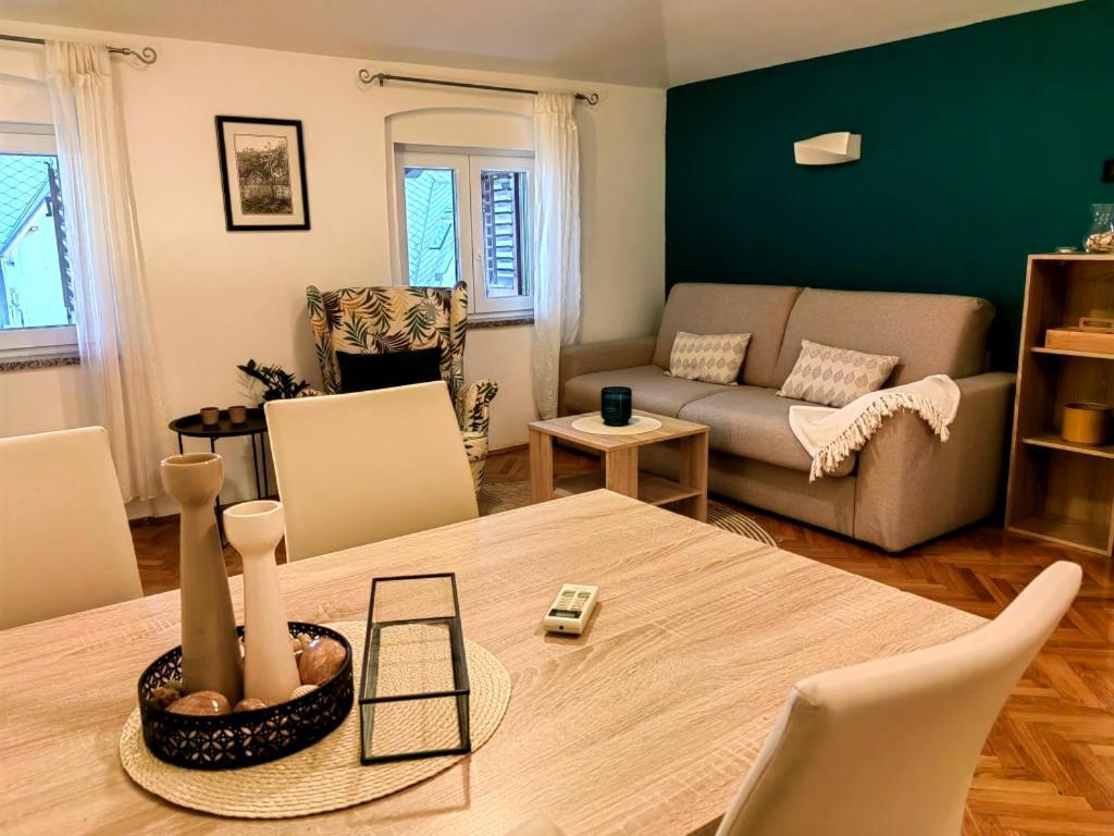 Apartment Albina أوباتيا المظهر الخارجي الصورة